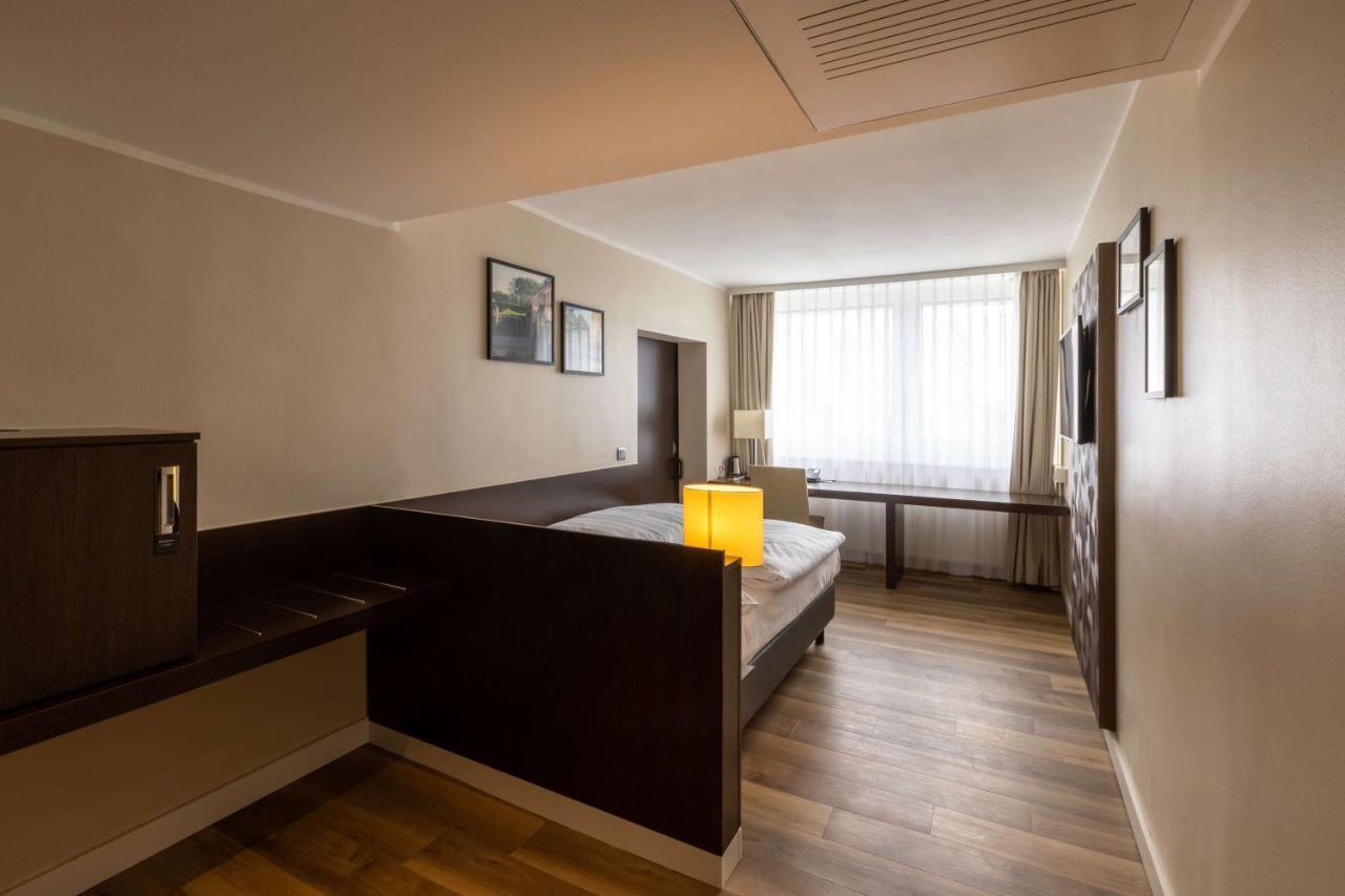 Radisson Blu Hotel Ерфурт Екстер'єр фото