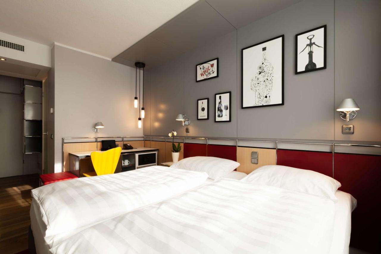 Radisson Blu Hotel Ерфурт Екстер'єр фото
